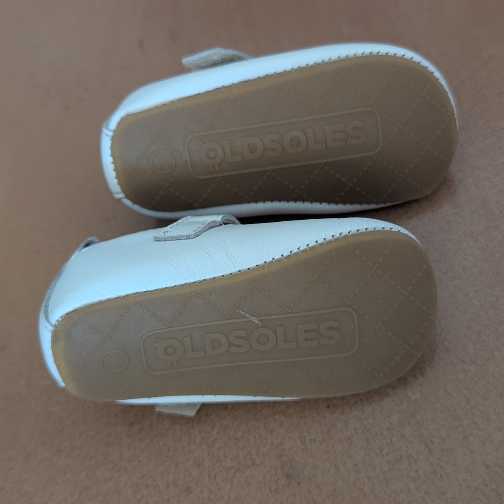 Joules White Kids Shoes - Picture 3 of 5